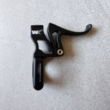 New design wax racing throttle system