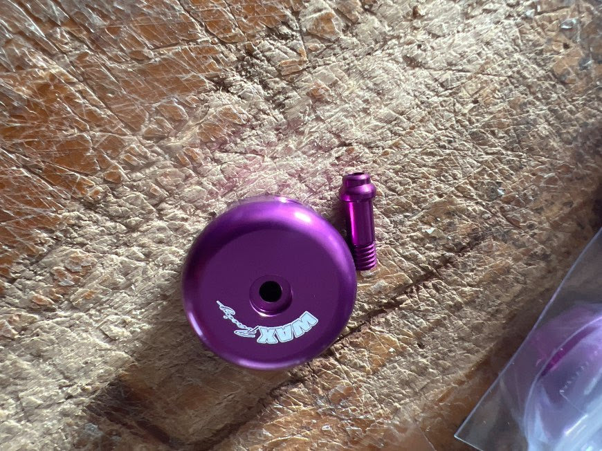 Mikuni Round Body BN Billet Fuel Inlet